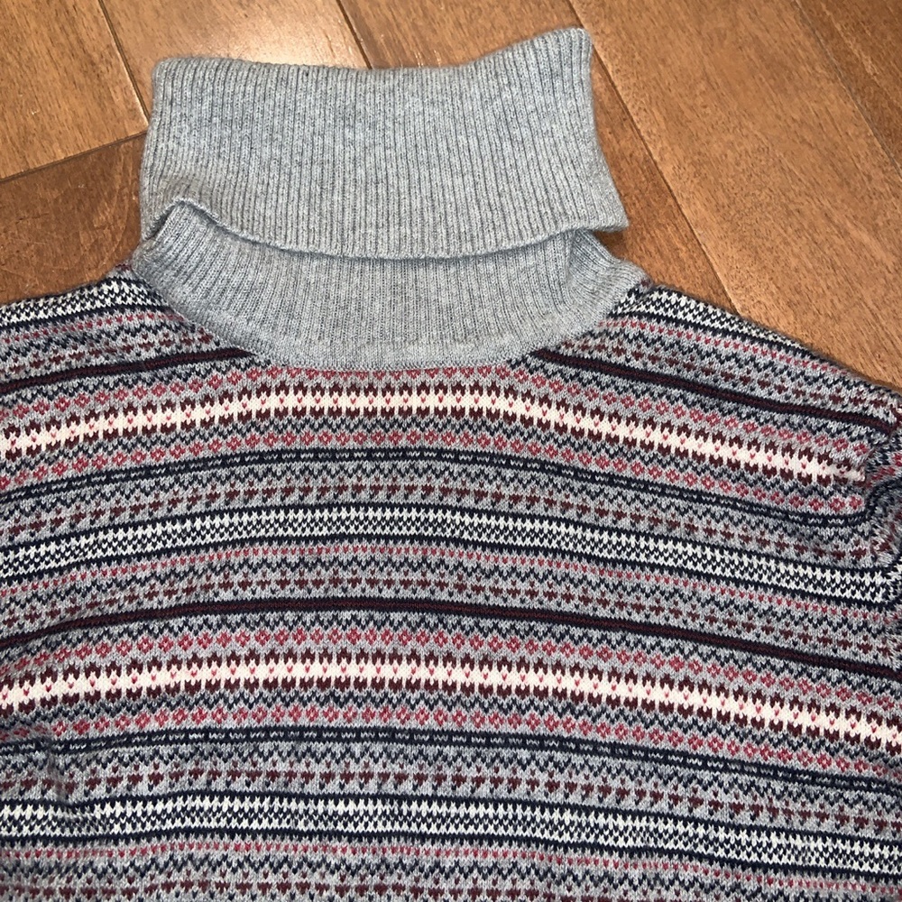 Cute turtleneck